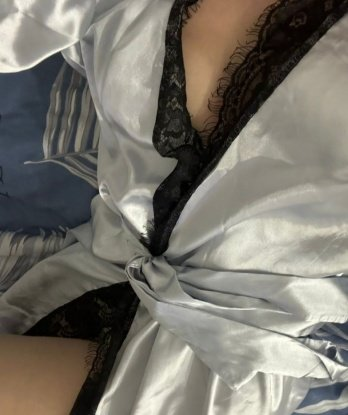 Я – опытная проститутка, готовая сделать все для тебя. 🌟
Я живу в Москве, где встречаю гостей в своей уютной квартире. Фото соответствуют реальности, убедись сам! ❤️
Мои услуги откроют новые грани удовольствия: классический секс, оральные ласки, массаж… Разнообразие наших встреч гарантирует тебе настоящий экстаз! 🌹
Отзывы моих довольных клиентов подтверждают высокий уровень моих услуг. Расскажи, какой опыт хочешь получить, и я сделаю все, чтобы он оправдал твои ожидания. 💋
Опытная и креативная индивидуалка Москвы сделает нашу встречу незабываемой. Помни, что ты заслуживаешь только самого лучшего. Доверься мне и я покажу тебе настоящий райское наслаждение! 💫 Лидия